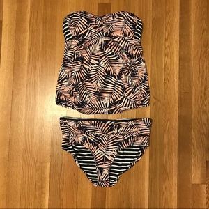 Pea in the Pod maternity bathing suit